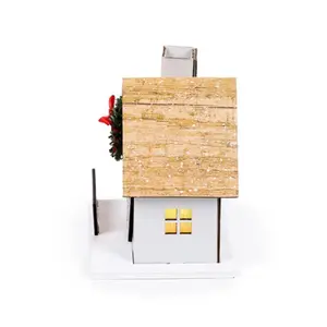 LED Christmas House Winter Wonders Wreath Puckator image-3