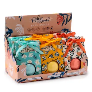 Badebombe mit Geschenkverpackung Pick of the Bunch Blumen, Margeriten, Pfingstrosen und Protea Puckator image-0