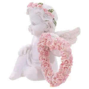 Cherub with heart of roses Puckator image-2