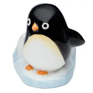 Huevera de cerámica pingüino Puckator image-0