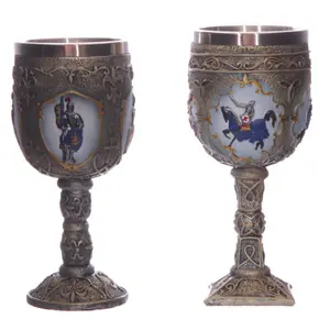 Calice decorativo cavaliere solo Puckator image-0