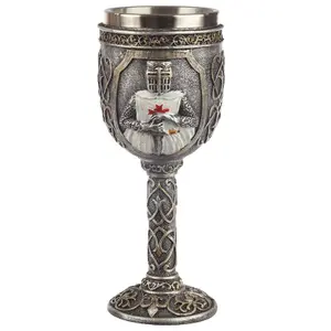 Decorative object chevalier chalice - crossed Puckator image-0