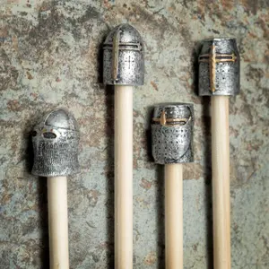 Buntstift mit dekorativem Ritterkopf mit Helm Puckator image-0