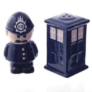 Decorative object salt shaker policeman &amp; police station Puckator image-1