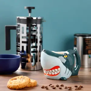 Tazza con squalo Puckator image-5