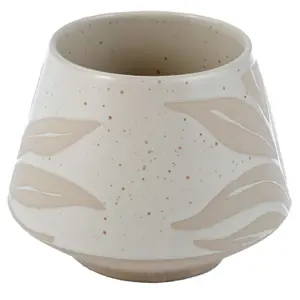 Stoneware mug with relief design florens hesperantha fleurs lis des cafres on natural matte background Puckator image-1
