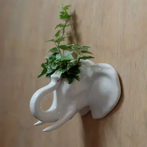 Ceramic wall decoration - petite jardinière elephant Puckator image-3