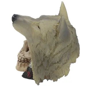 Wolf head decoration skull Puckator image-2