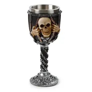 Decorative object chained skull chalice Puckator image-0