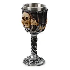 Decorative object chained skull chalice Puckator image-1