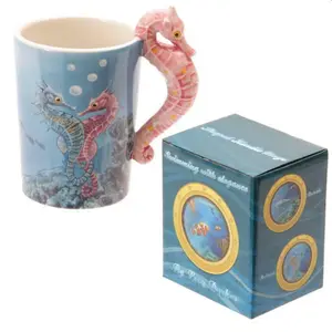 Tasse mit Henkel dekoriert von lisa parker Seepferdchen Meerestier Meer &amp; Meeresleben Puckator image-3