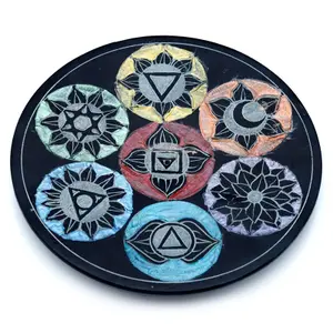 Inciensario de piedra stealita tallada Puckator Chakra image-0