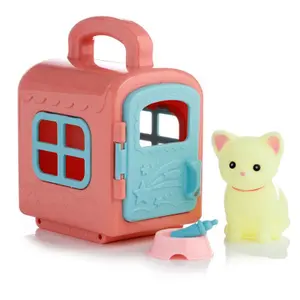 Pet animals toy set & carrying case Puckator image-1