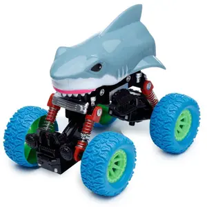 Toy reverse mechanism 4x4 shark car Puckator image-2