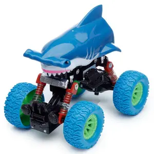Toy reverse mechanism 4x4 shark car Puckator image-3