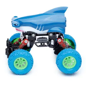 Toy reverse mechanism 4x4 shark car Puckator image-4