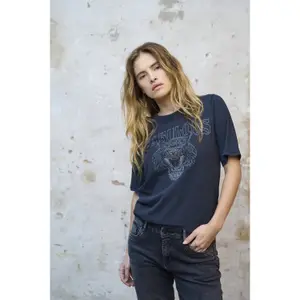 T-shirt com lantejoulas para mulher Pulz Jeans Mandy image-3