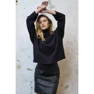 Jersey de cuello alto para mujer Pulz Jeans Tanja Turtleneck image-1