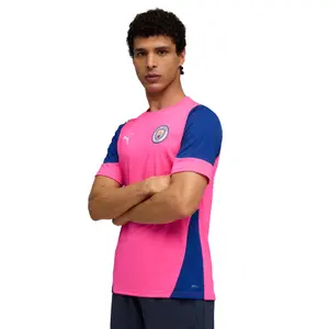 Manchester City training shirt image-1