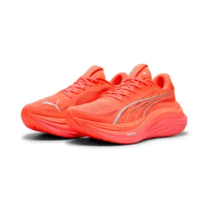 Running shoes Puma MagMax Nitro image-1