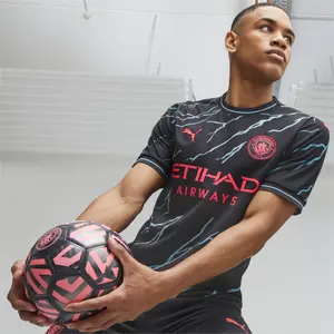 Drittliga-Trikot Manchester City 2023/24 image-1