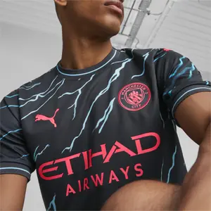 Drittliga-Trikot Manchester City 2023/24 image-2
