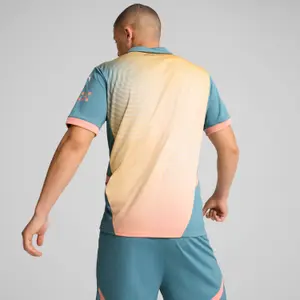 Czwarta koszulka Manchester City 2024/25 image-4