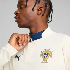 Training top Portugal 2025 image-5