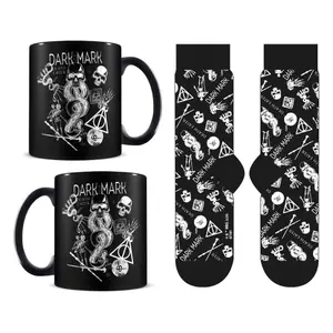 Mug and socks Pyramid Harry Potter Dark Art image-0