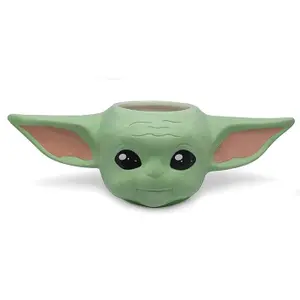 Mug Pyramid Star Wars : The Mandalorian Shaped 3D The Child image-0