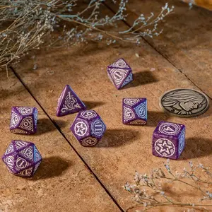 Pack of 7 dice Q WORKSHOP The Witcher Yennefer Lilac And Gooseberries image-1
