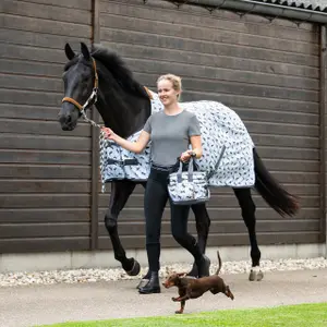 Verzorgingstas QHP Stable Buddy image-2