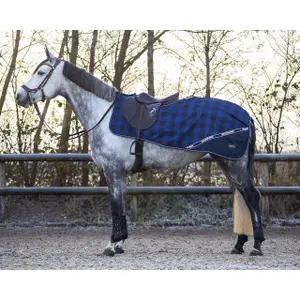 Fleece Blanket QHP Collection image-0