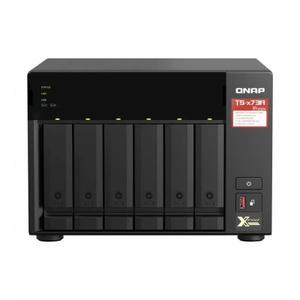 Serveurs NAS QNAP 6 Baies - TS-673A-8G
