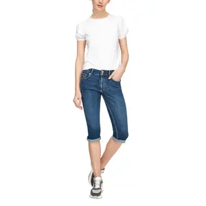 Womens Light Wash Slim Fit 3/4 Jeans QS image-5