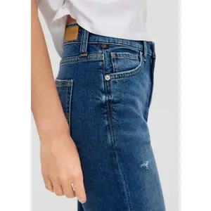 Straight Jeans for Women QS image-3