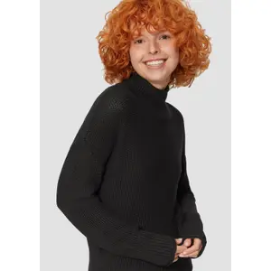 Women's Relaxed Turtle Neck Knit Pullover QS image-3