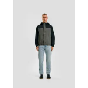 Windbreaker QS image-0