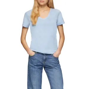 Women's V-neck T-shirt QS image-2