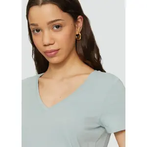 Women's V-neck T-shirt QS image-3