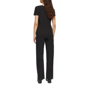Women's V-neck T-shirt QS image-4