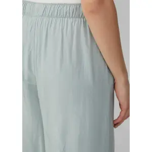 Women’s viscose trousers QS image-3
