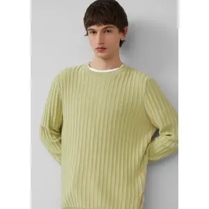 Washed Knit Pullover with Textured Knit Back QS image-3