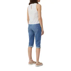 3/4 Slim Jeans with Mid-Rise Women's Waist QS Catie image-5