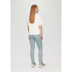 Comfortable Stretch Cotton Mid-Rise Slim Jeans for Women QS Catie image-4