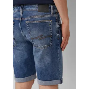 Mid-Rise Straight Leg Denim Shorts with 5 Pockets QS John image-3