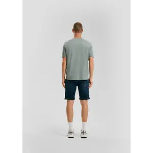 Mid-Rise Classic Cut Denim Shorts QS John image-1