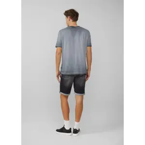 Mid-Rise Classic Cut Denim Shorts QS John image-4