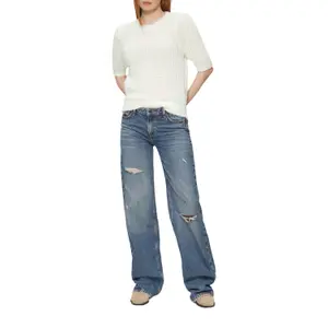 Woman's Effect Yarn Pullover QS image-6