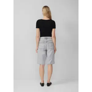 Slim Fit Women's T-Shirt QS image-4